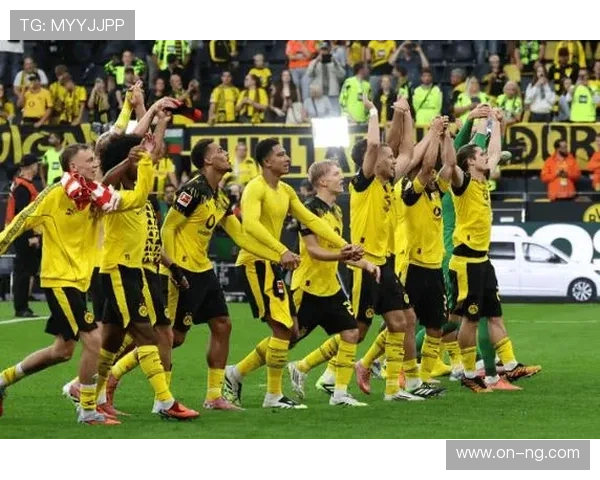 柏林联合0-0弗赖堡，双方门将屡献神扑