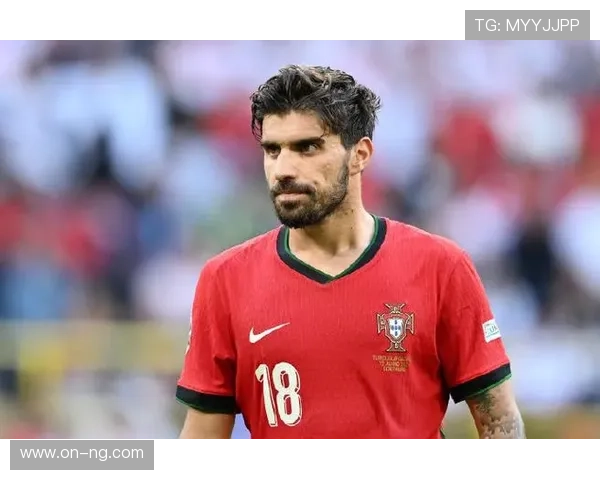 曼联淡化一月签约鲁本-内维斯可能性，坚持长期计划